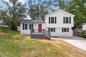 7101 Shellburne Dr, Raleigh, NC 27612