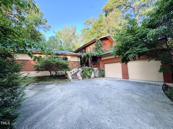 71010 Russell , Chapel Hill, NC 27517