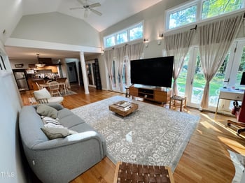 71010 Russell , Chapel Hill, NC 27517