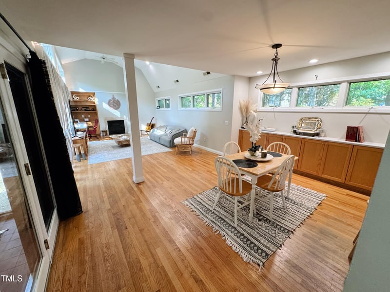 71010 Russell , Chapel Hill, NC 27517