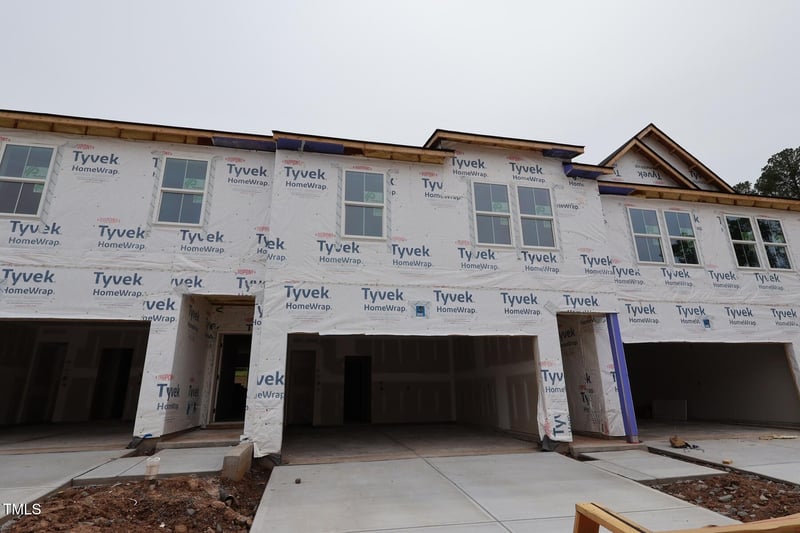 7102 Hubner Pl, Cary, NC 27519