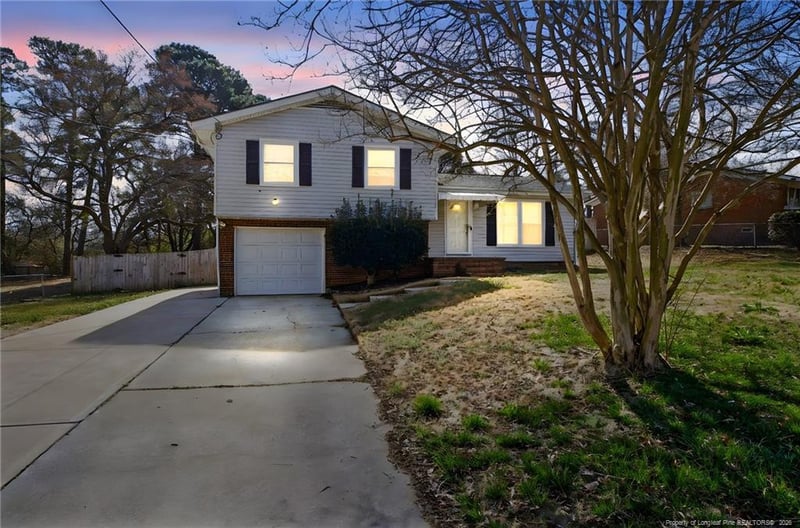 7102 Ryan St, Fayetteville, NC 28314