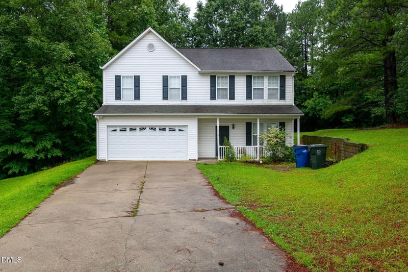 7104 Snodgrass Hill Ct, Raleigh, NC 27610
