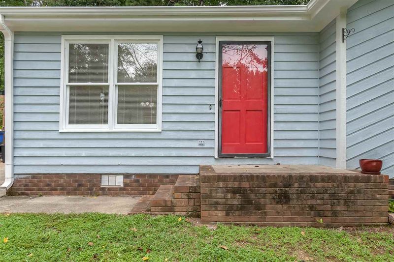 7104 Tyndall Ct, Raleigh, NC 27615