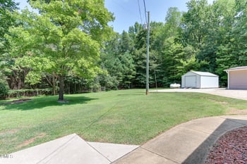 7105 Kemp Rd, Raleigh, NC 27613