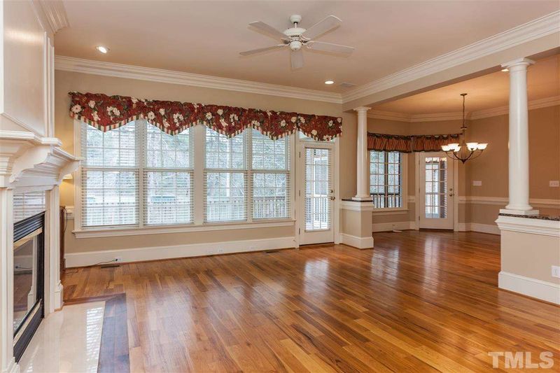 7105 Mary Dee Ct, Raleigh, NC 27613