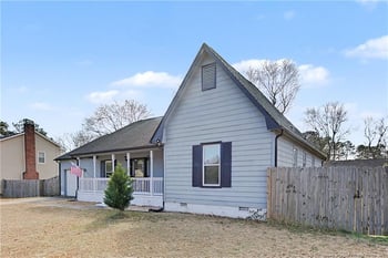 7105 Tollhouse Dr, Fayetteville, NC 28314