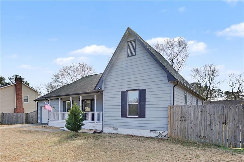 7105 Tollhouse Dr, Fayetteville, NC 28314