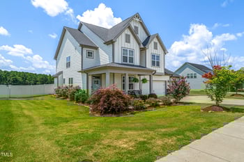 7106 Cabernet Franc Dr, Willow Springs, NC 27592