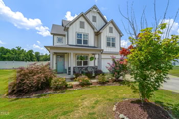 7106 Cabernet Franc Dr, Willow Springs, NC 27592