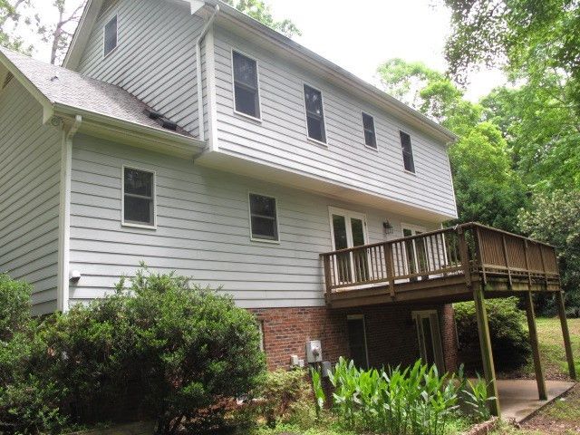 7108 Asheway Dr, Holly Springs, NC 27540