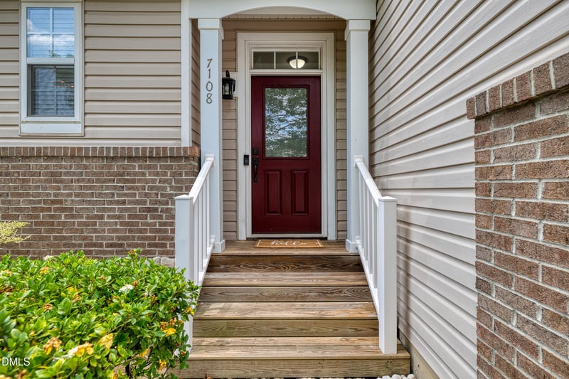 7108 Great Laurel Dr, Raleigh, NC 27616