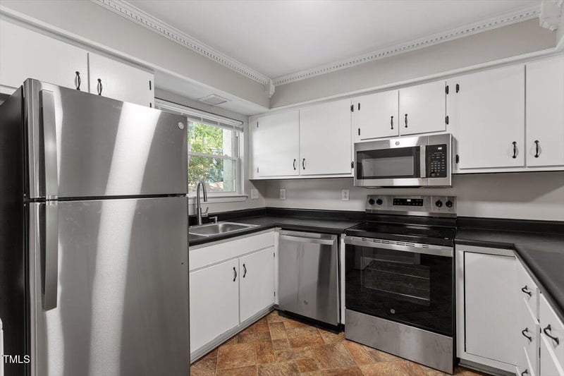 7108 Longstreet Dr #A, Raleigh, NC 27615