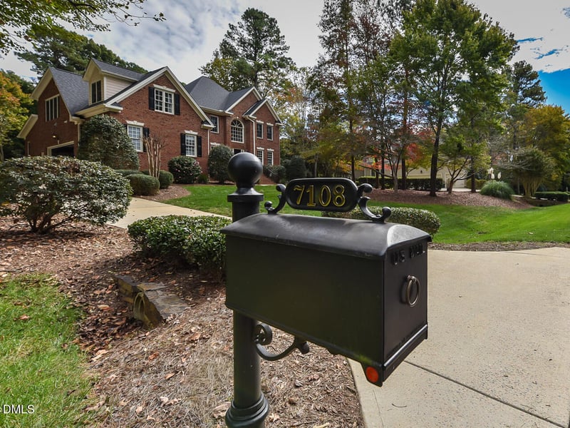 7108 Millstone Ridge Ct, Raleigh, NC 27614