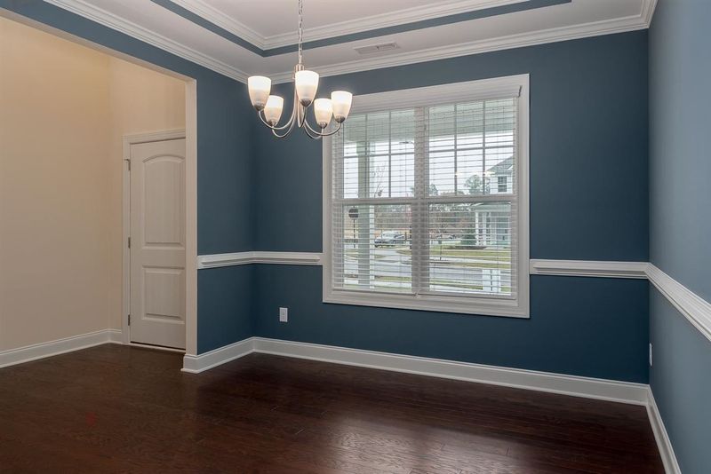 7108 Vanover Dr, Raleigh, NC 27604
