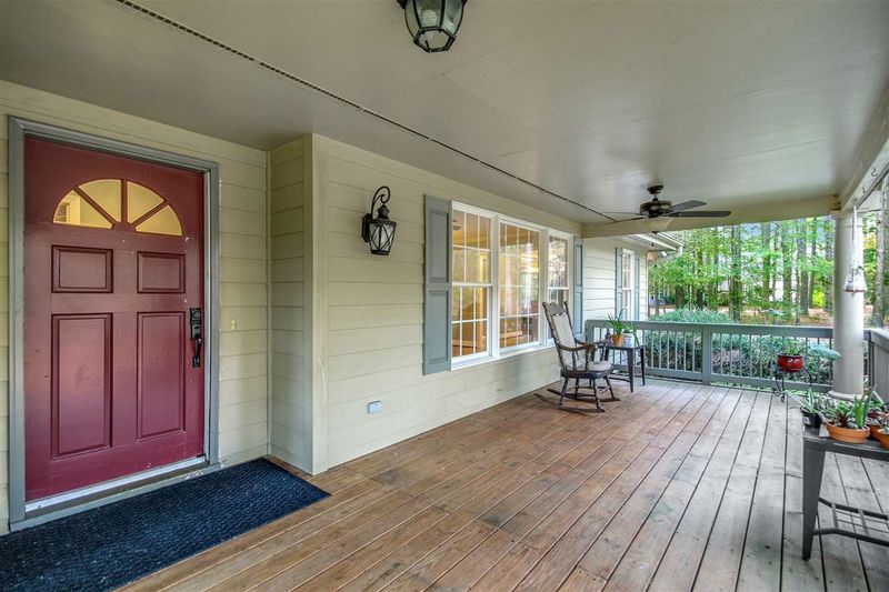 7109 Falls Glen Ct, Raleigh, NC 27614