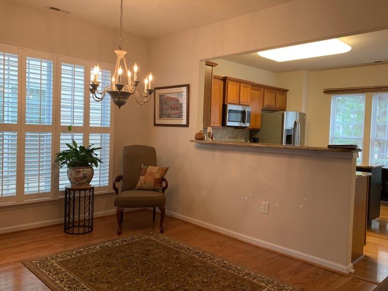 711 Burnaby Ct, Cary, NC 27519