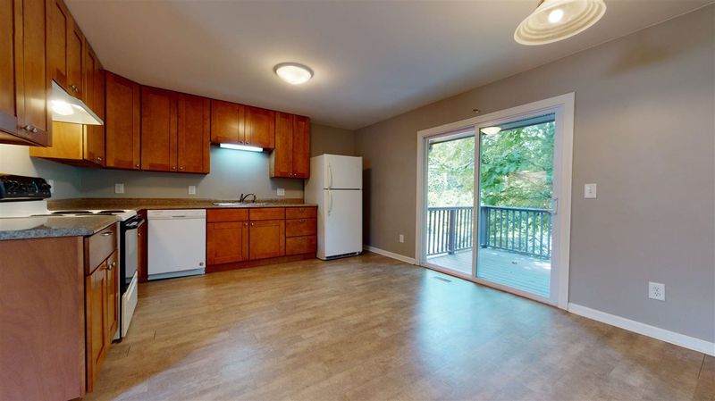 711 Edwards St, Chapel Hill, NC 27516