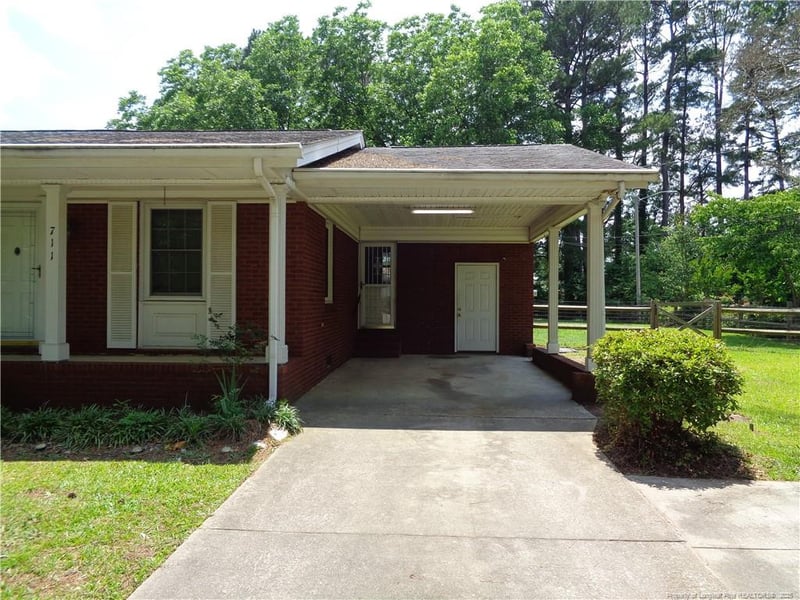 711 Fairview St, Fayetteville, NC 28312