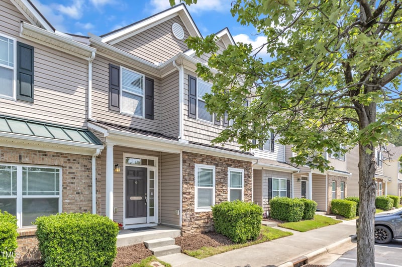 711 Keystone Park Dr, Morrisville, NC 27560