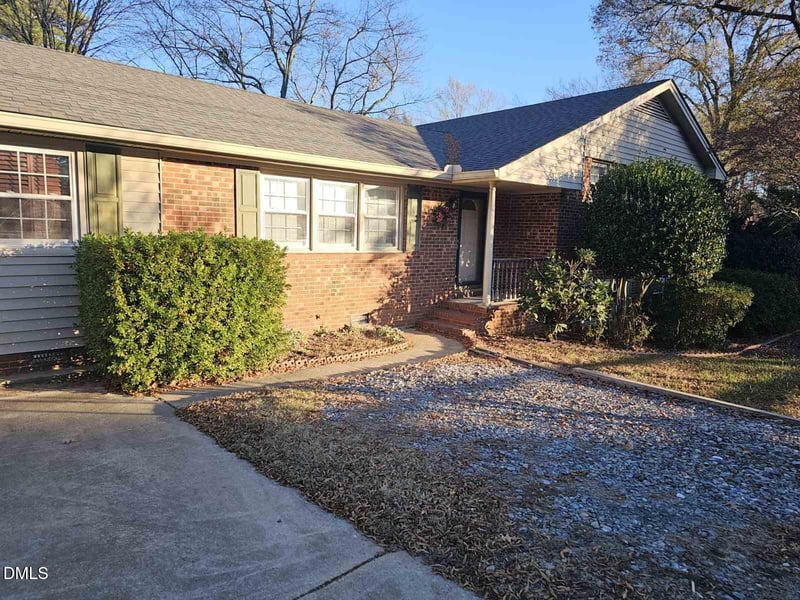 711 Kildaire Farm Rd, Cary, NC 27511