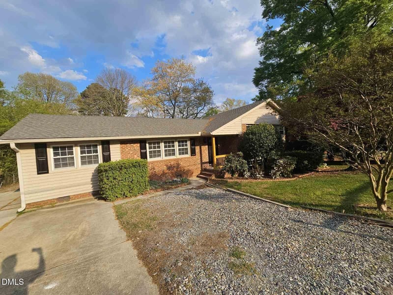 711 Kildaire Farm Rd, Cary, NC 27511