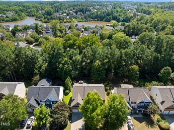711 Quartz Crystal Pl, Cary, NC 27519
