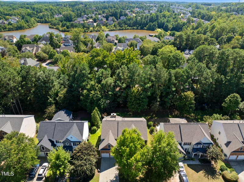 711 Quartz Crystal Pl, Cary, NC 27519