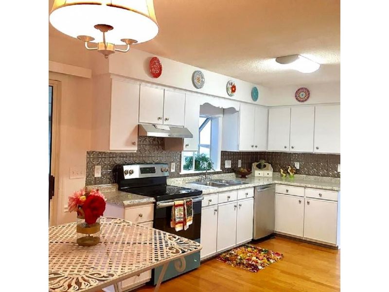 711 Trail Two, Burlington, NC 27215
