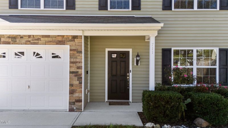 711 Woodside Park Ln, Durham, NC 27704
