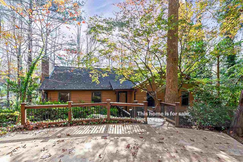 7112 Mill Ridge Rd, Raleigh, NC 27613