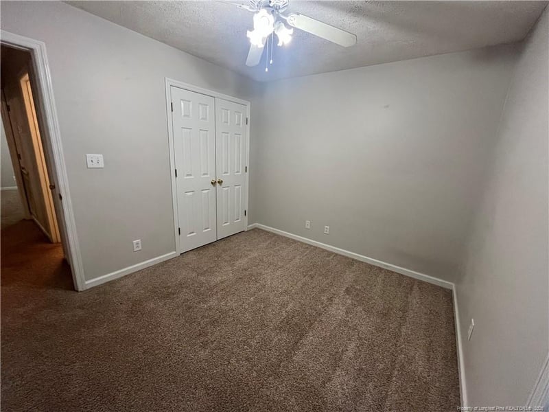 7112 Overland Ct, Fayetteville, NC 28306