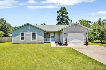 7112 San Juan Dr, Fayetteville, NC 28314