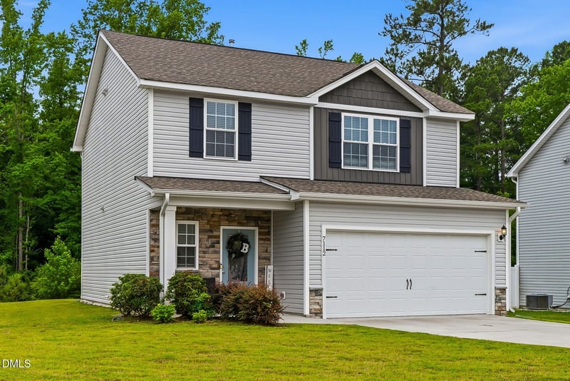7112 Vanover Dr, Raleigh, NC 27604