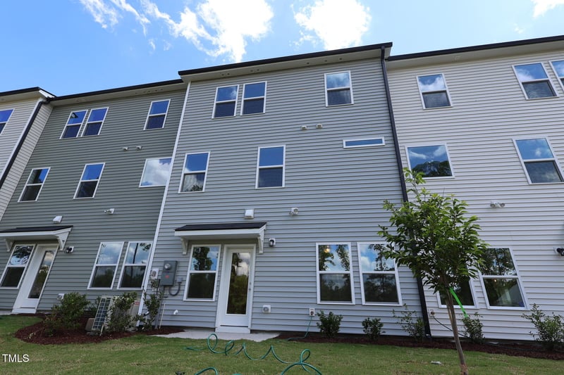 7113 Hubner Pl #20, Cary, NC 27519