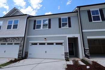 7113 Hubner Pl, Cary, NC 27519
