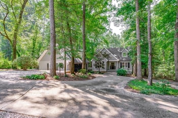 7116 Asheway Dr, Holly Springs, NC 27540