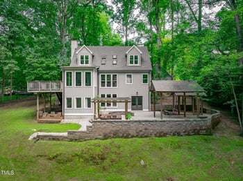 7116 Asheway Dr, Holly Springs, NC 27540