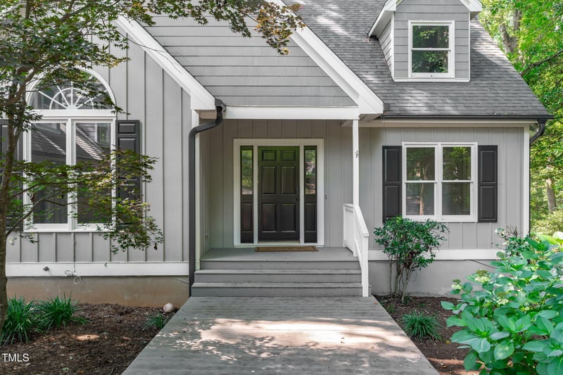 7116 Asheway Dr, Holly Springs, NC 27540