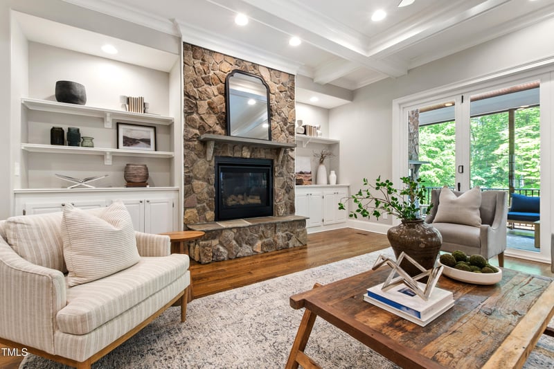 7116 Dumfries Ln, Chapel Hill, NC 27514