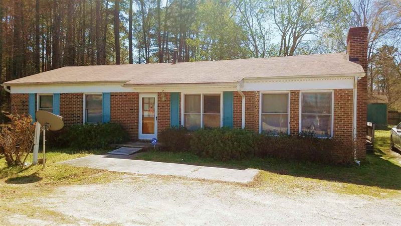 7117 Perry Creek Rd, Raleigh, NC 27616