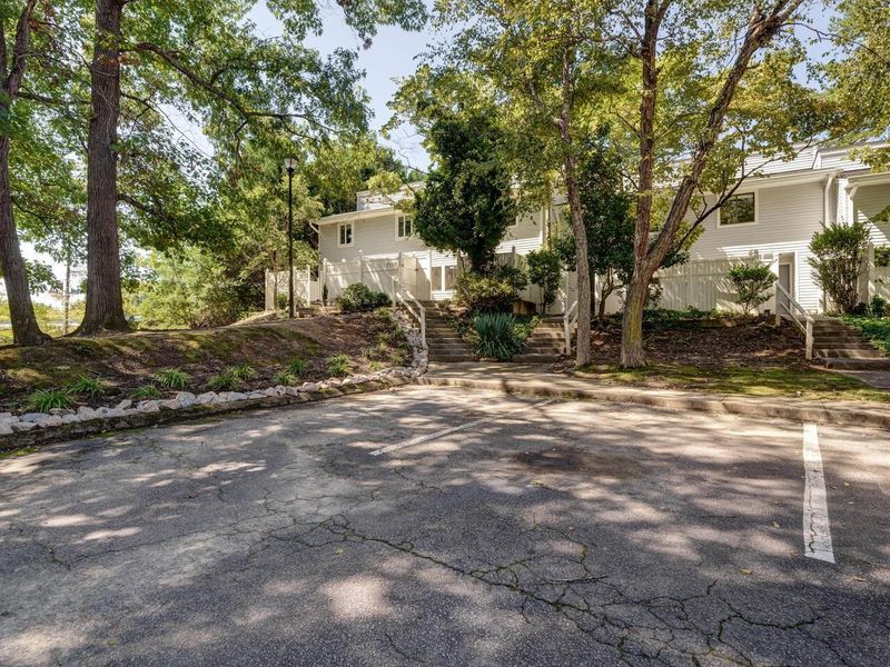 7117 Sandy Creek Dr #2, Raleigh, NC 27615