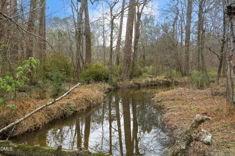 7117 Sunset Lake Rd, Fuquay Varina, NC 27526