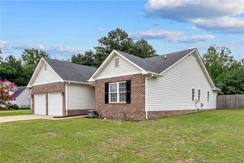 7119 Overland Ct, Fayetteville, NC 28306