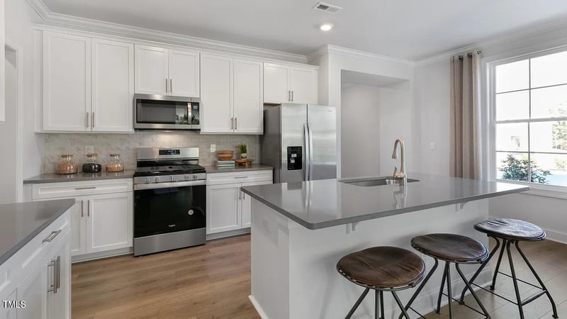 712 Apple Churn Dr, Fuquay Varina, NC 27526