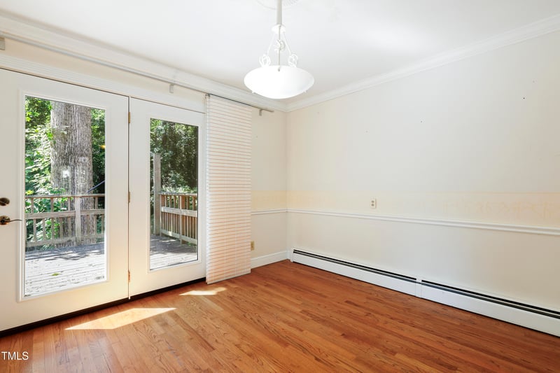 712 Beaver Dam Rd, Raleigh, NC 27607