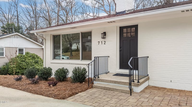 712 Beaver Dam Rd, Raleigh, NC 27607