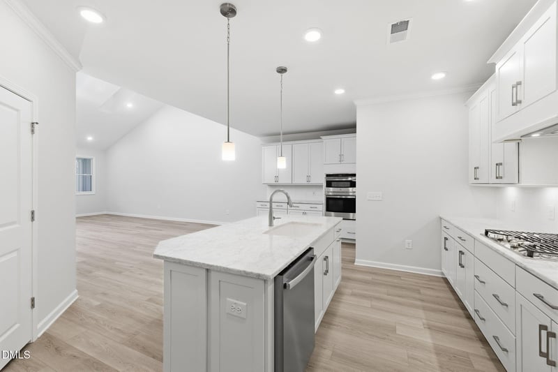 712 Blackpool Dr, Durham, NC 27703