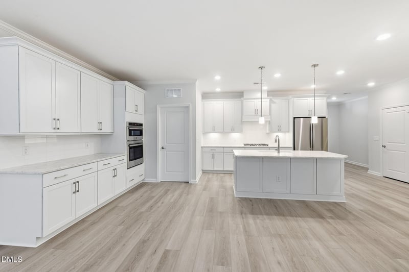 712 Blackpool Dr, Durham, NC 27703