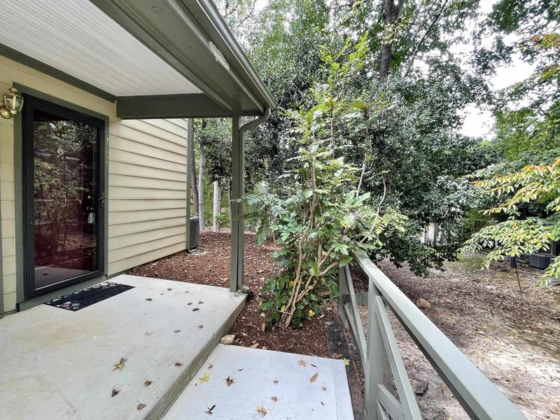 712 Broad Leaf Cir #712, Raleigh, NC 27613